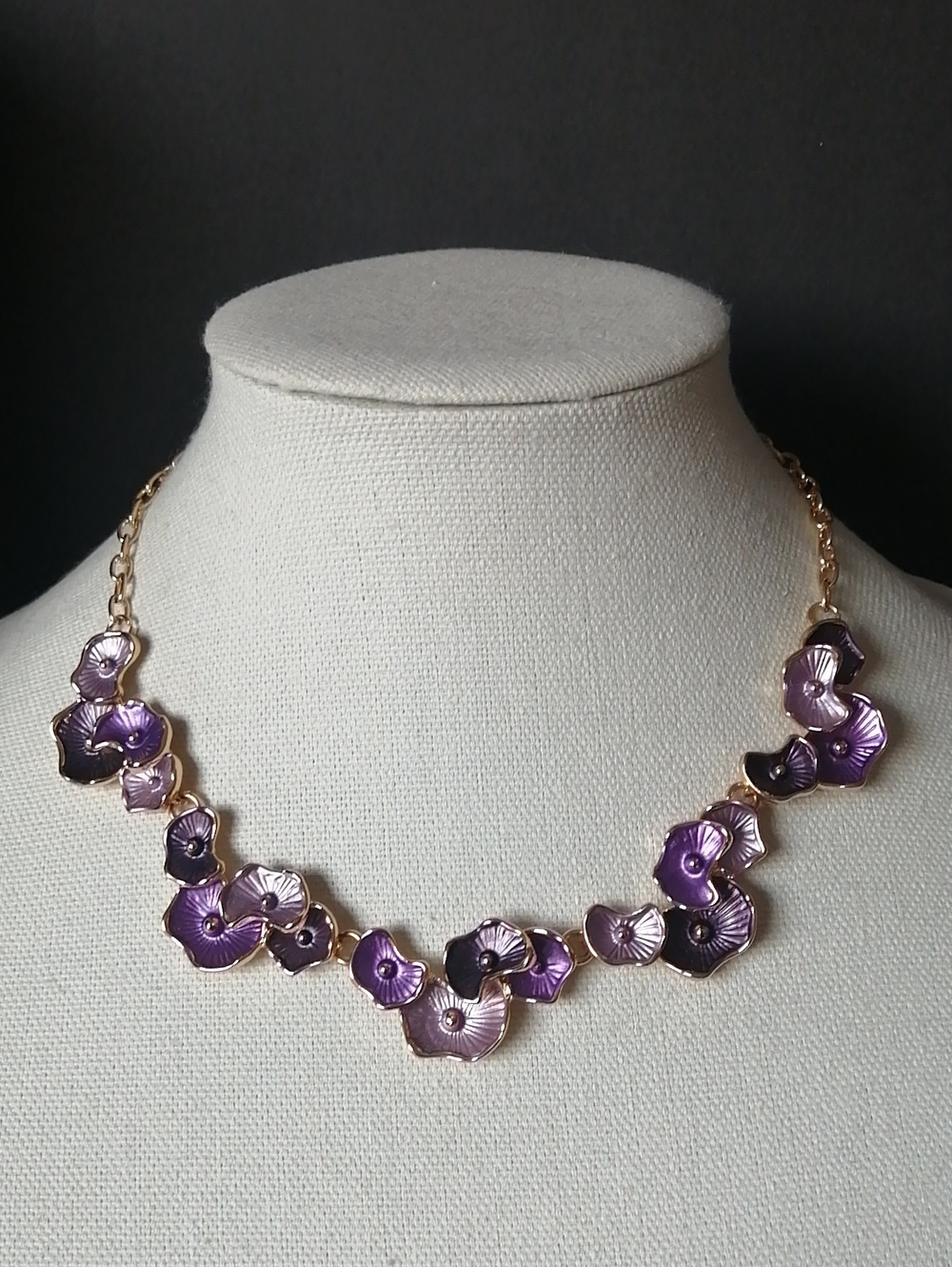 Floral Textured Collar Necklace Goldtone Multi-shaded Purple Enamel Flower Petal